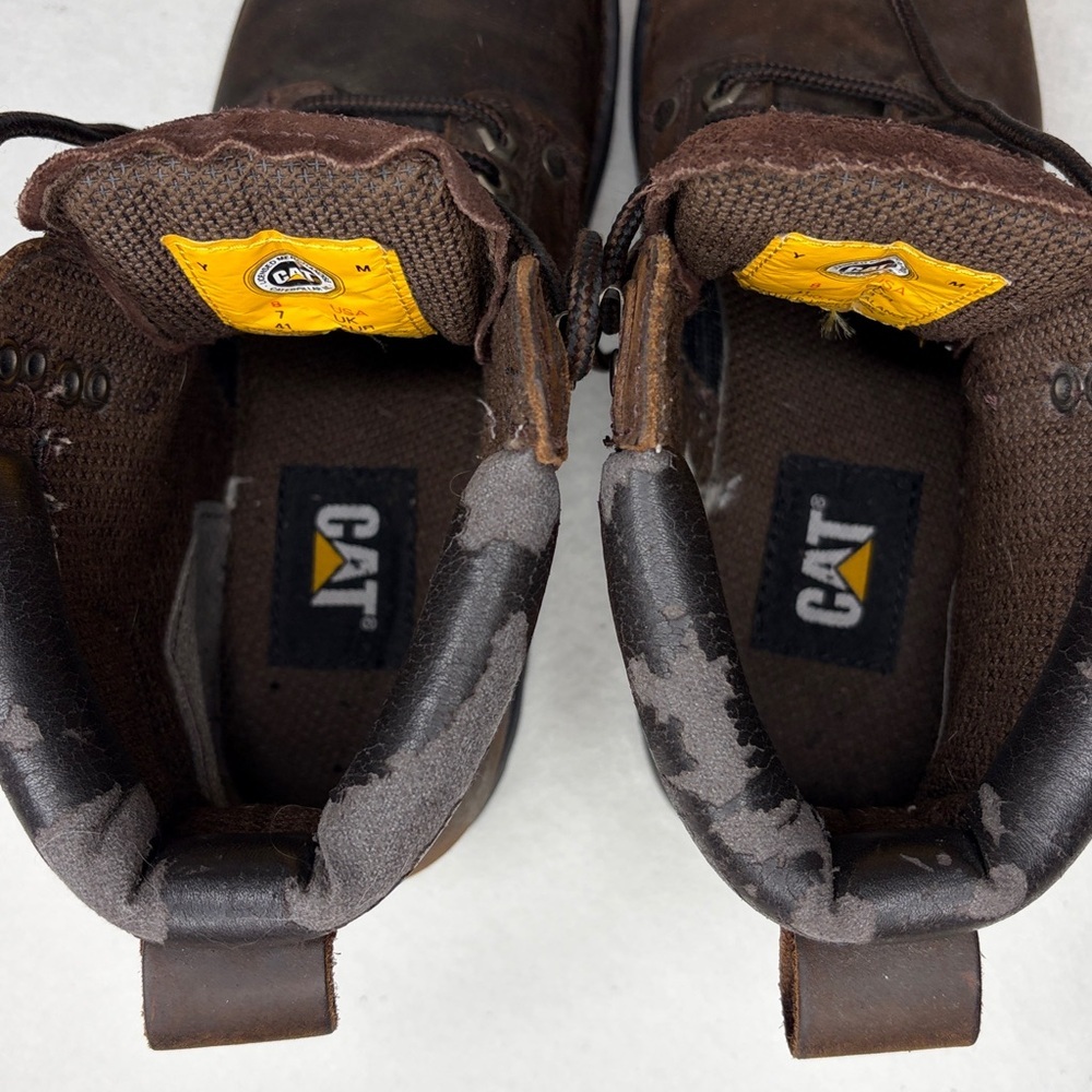 Caterpillar work boots, size 8 - Picture 10 of 10